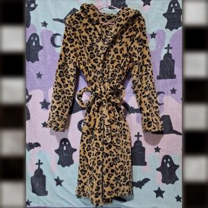 Leopard Print Hooded Robe with Ears 🧡 Cute Kawaii Plush Goth